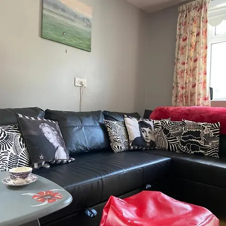 Katie's * Limerick Junction