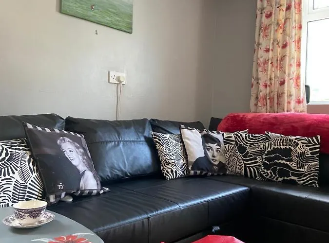 Katie's * Limerick Junction